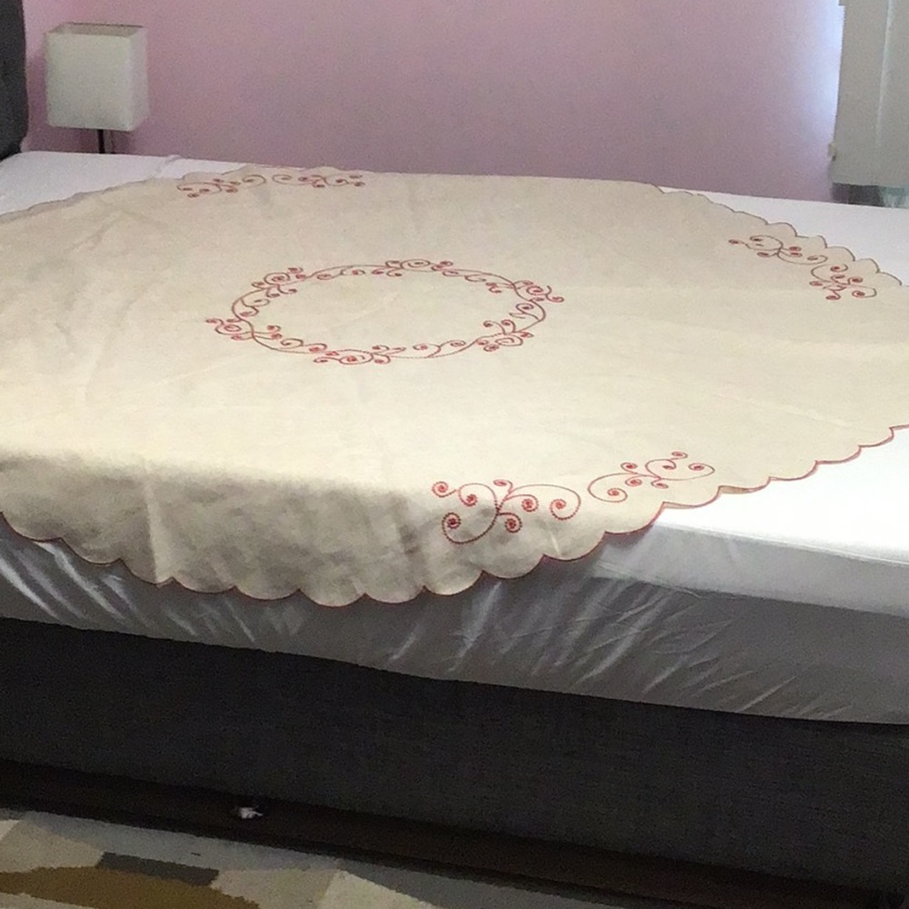 Lenox American by Design Scalloped Embroidered Beige Canvas 70” Round Tablecloth